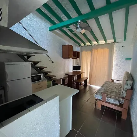 La Pieds Dans L'eau Belle Vue Linguizzetta