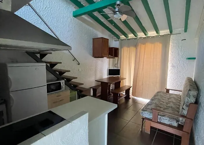 La Pieds Dans L'eau Belle Vue Linguizzetta